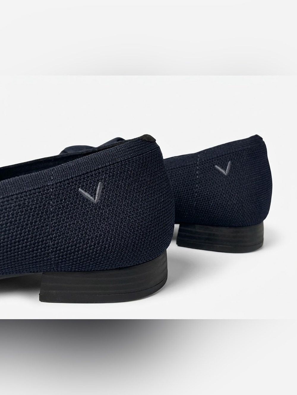 Vivaia Womens 39.5 / 8.5 Caitlin Square Toe Knot Loafers Navy Slip On Flats - Picture 6 of 7